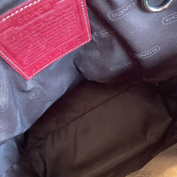 Elegant Red Leather Tote coach Bag - Picture 5 of 6